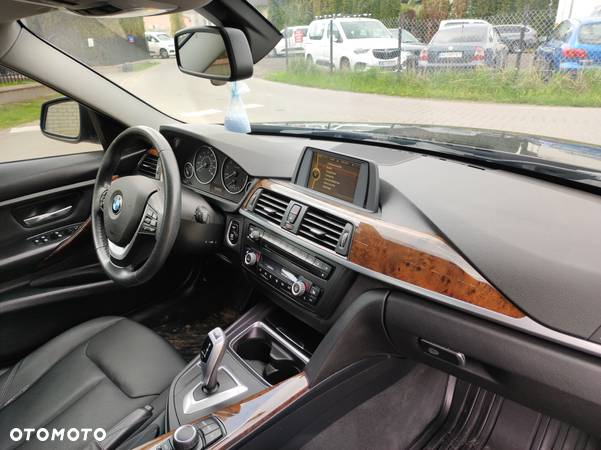 BMW Seria 3 328i Touring xDrive - 6