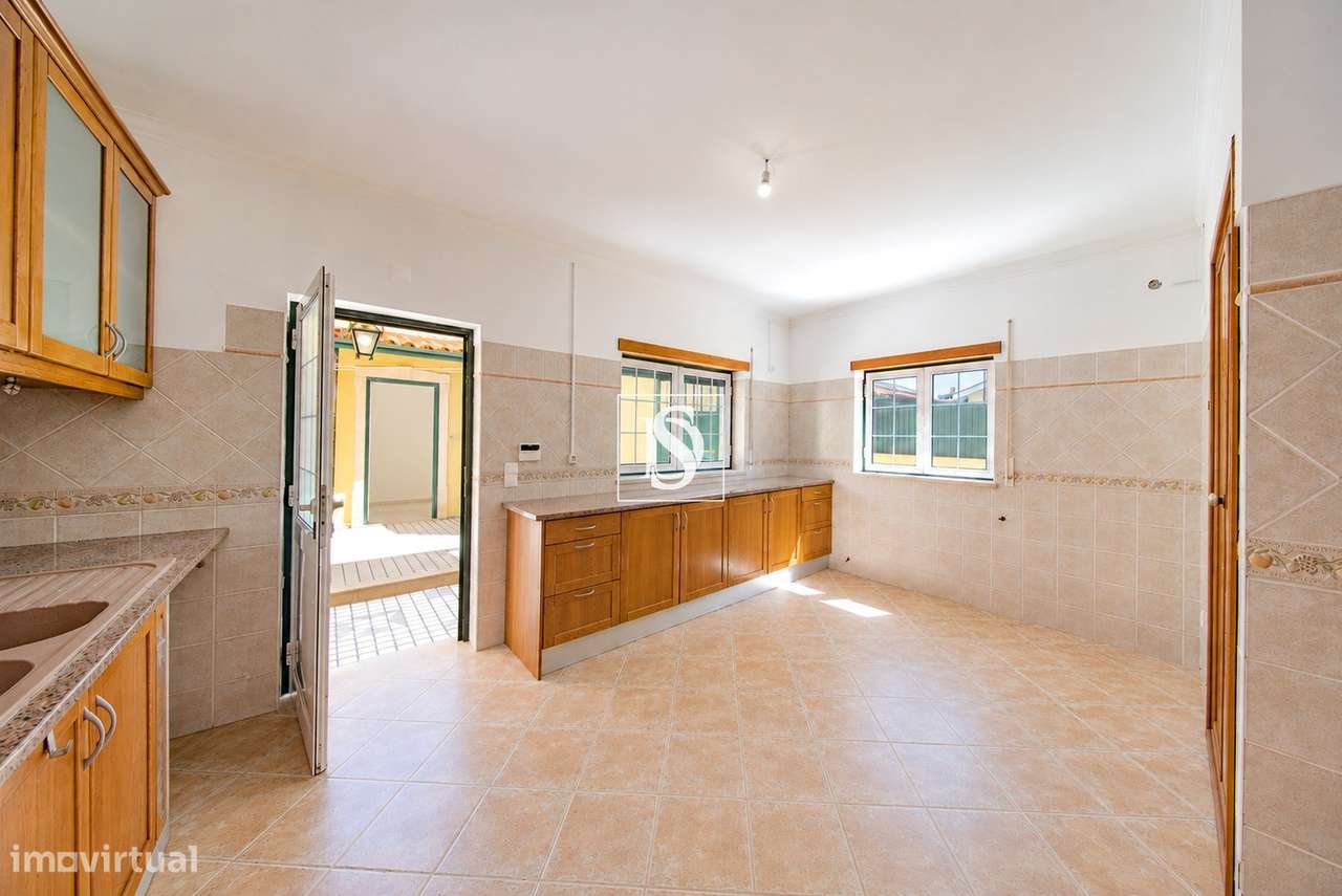 Moradia T4 - Entroncamento-40