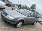 Volkswagen Passat 1.6 Comfortline - 18