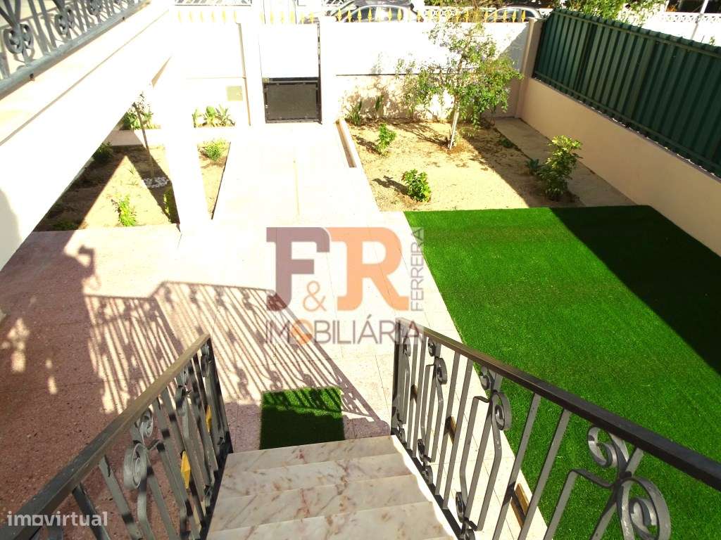 Moradia Duplex T2+1 com sótão aproveitável e Garagem Quinta do Cond...-41