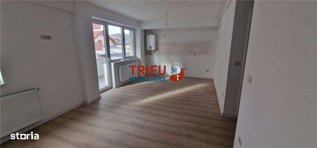 Garsoniera de vanzare zona Peny Alba Micesti-1