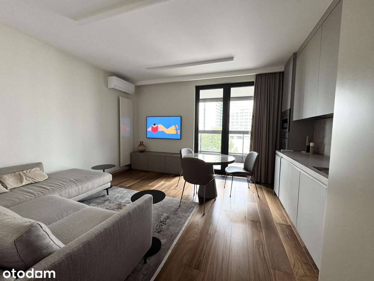 Apartament 3 pokoje, ul. Grzybowska, wysoki standard-1