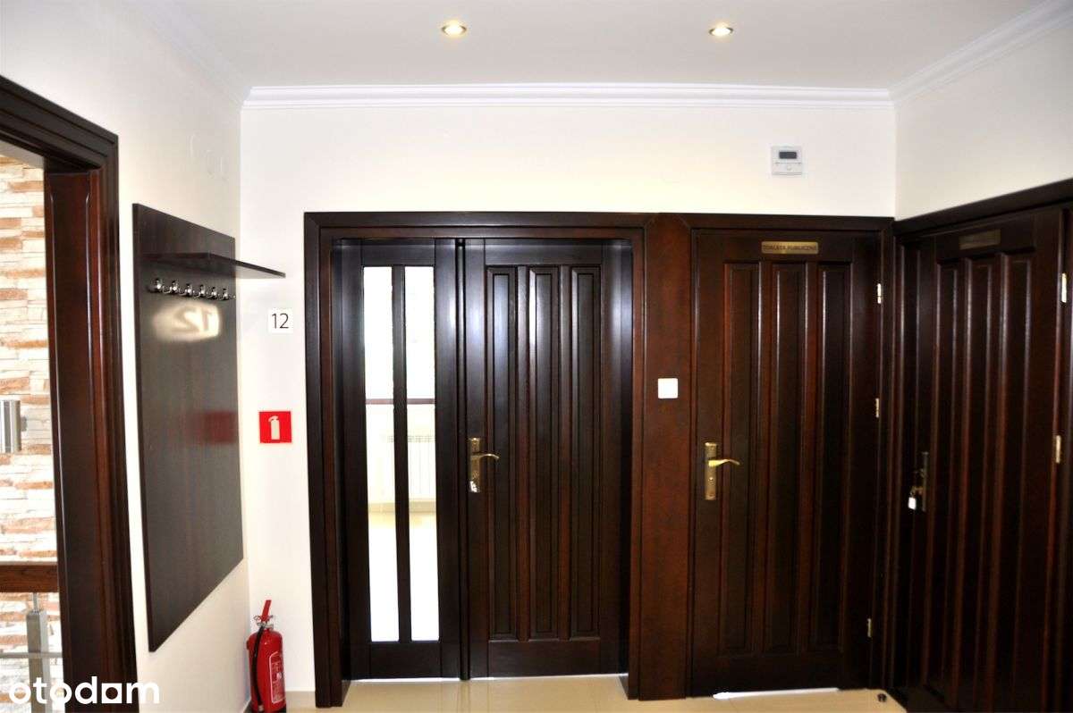 Reprezentacyjny budynek biurowy na sprzedaż - Pełny obrazek: 4/12