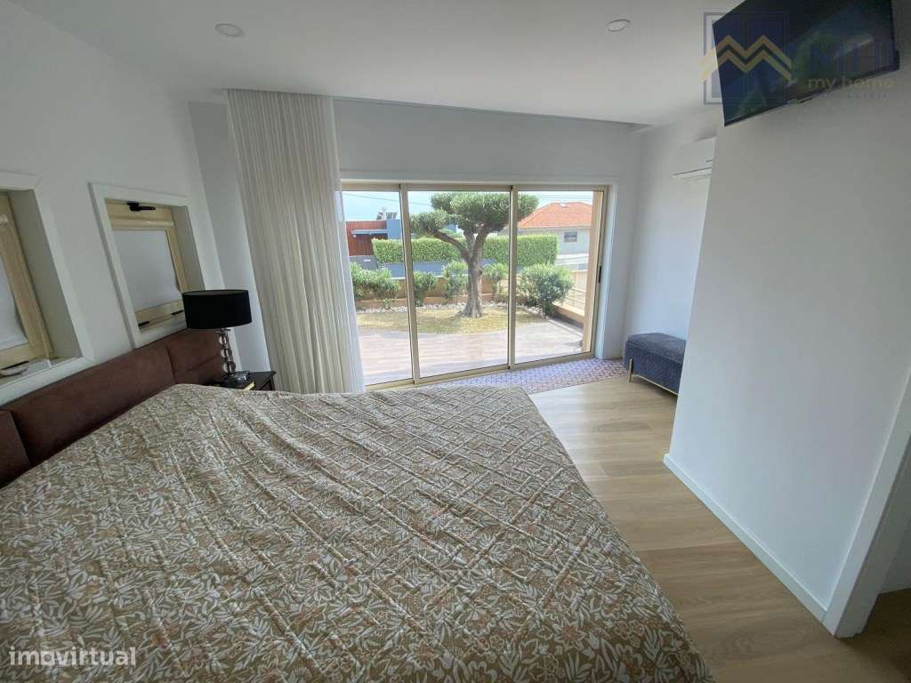 Excelente moradia Bifamiliar T3, a 100 metros da praia em Canidelo-31