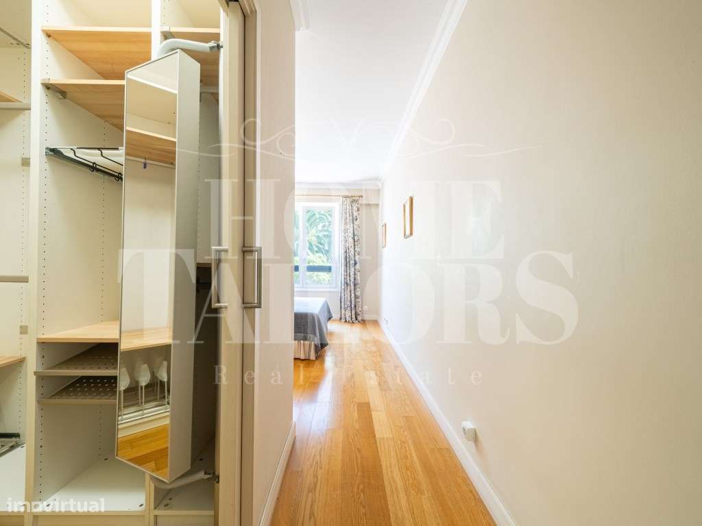 T3 com 183 m², varanda e suite no prestigiado Alto da Barra-34
