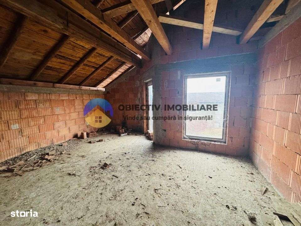 Vila la rosu  + teren 500 mp de vanzare – Zona Fermelor-5