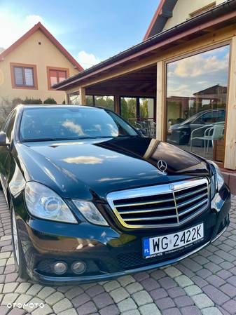 Mercedes-Benz Klasa E 220 T CDI DPF BlueEFFICIENCY Automatik Elegance - 1