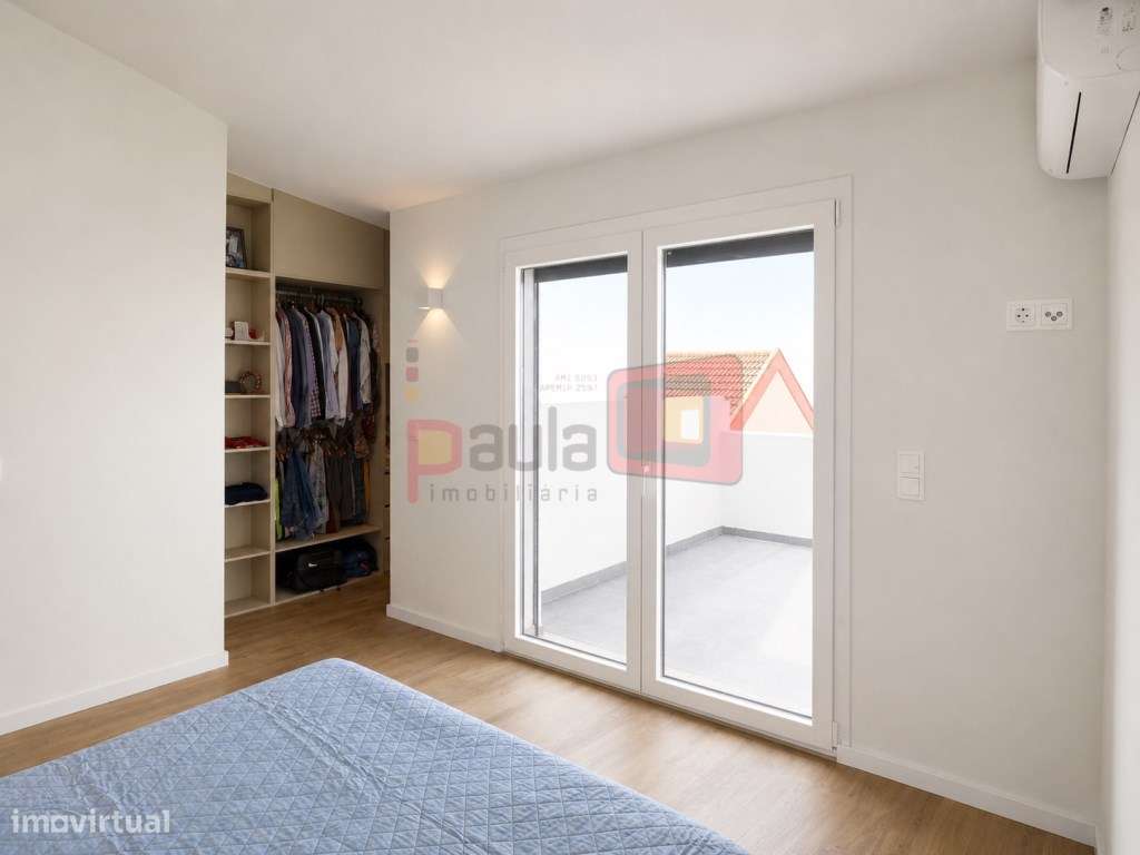 T2 + 1 DUPLEX SEMI-NOVO MONTIJO-11