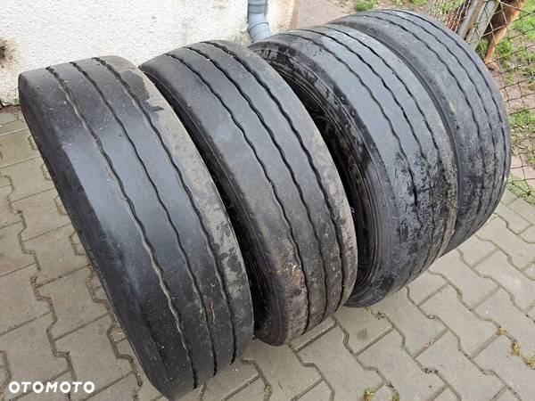 OPONA OPONY NACZEPOWA GOODYEAR KMAX T 215/75 R 17.5 - 2