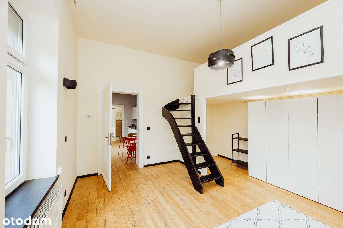 Mieszkanie z antresolą na parterze - Centrum Miasta-0