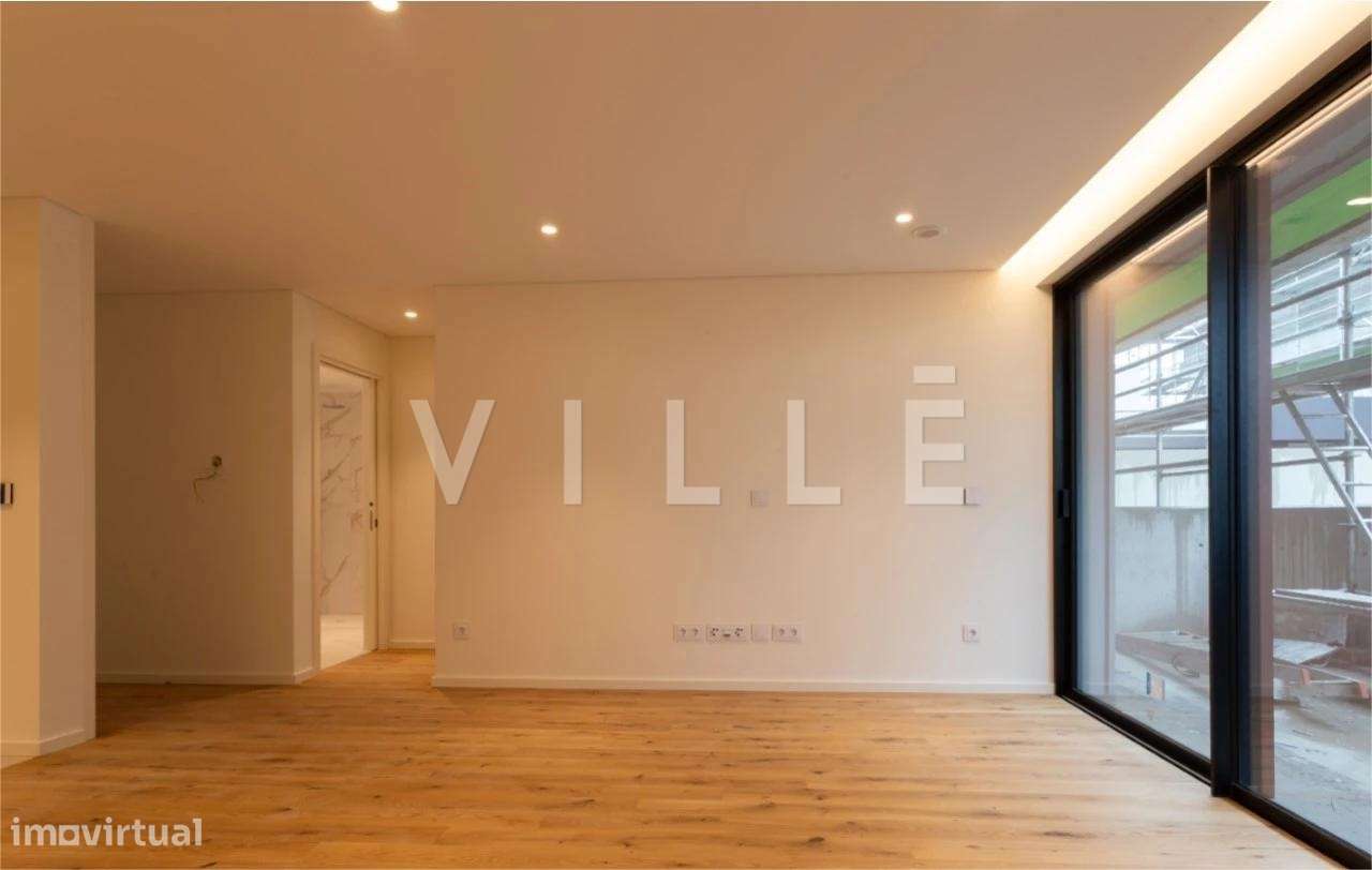 Apartamento T1 Novo, com varanda e lugar de garagem - Grande imagem: 4/7