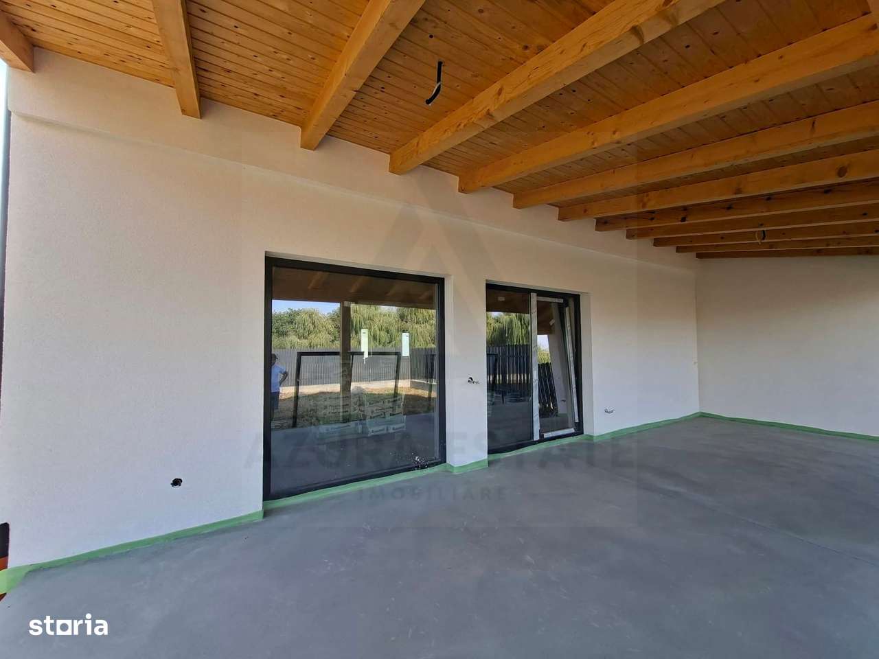 Casa 4 camere 2 bai terasa acoperita si teren 334 mp in Sura Mare-3
