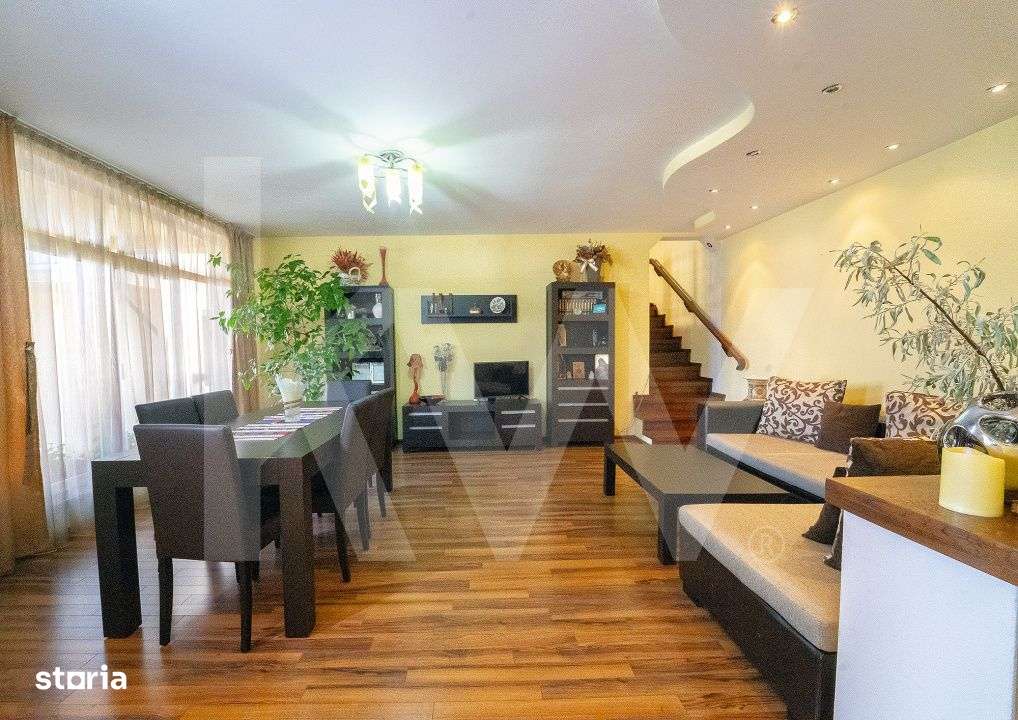 De vanzare – Imobil cu potential turistic si rezidential in Ocna Sib - Imagine principală: 2/19