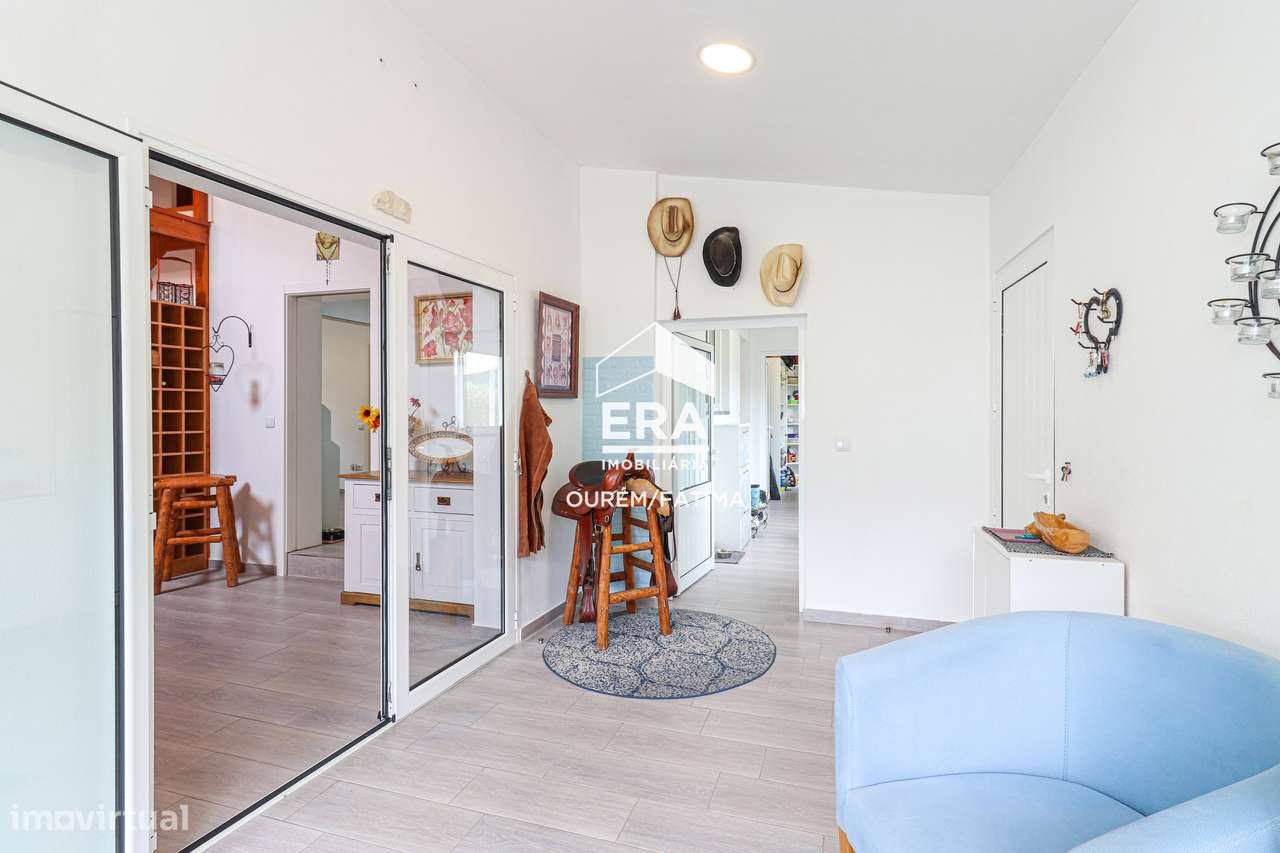 Moradia isolada T3+1-27