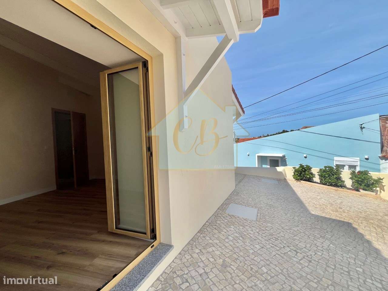 Moradia t2 +1 - totalmente recuperada -CADRICEIRA-29
