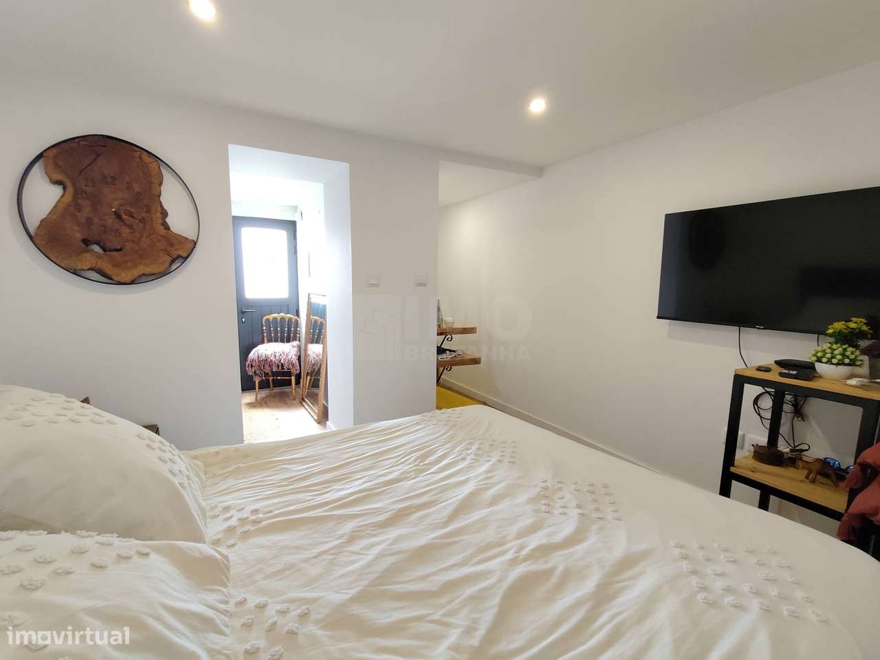 Moradia T1 Duplex Renovada c/ Quintal / Jardim / Piscina-18