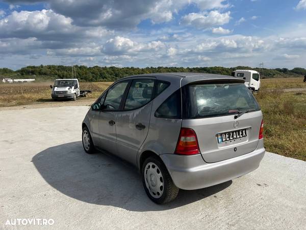 Dezmembrari Mercedes Benz A Class / 1.4 Benzina / 2000 - 3