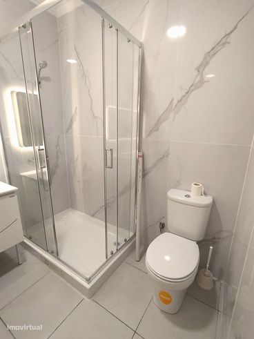 Moradia T3 c/ Anexo e Terraço, toda reabilitada - Campanhã (Dragão)-8