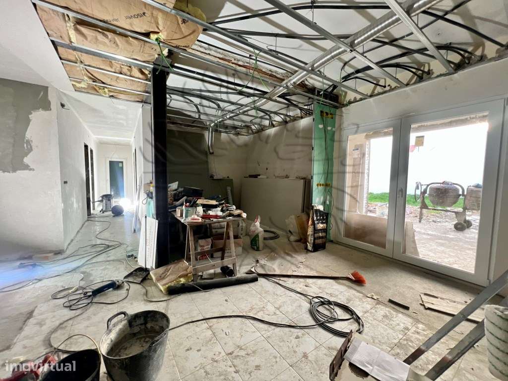 Moradia remodelada Arroteias - Grande imagem: 5/39