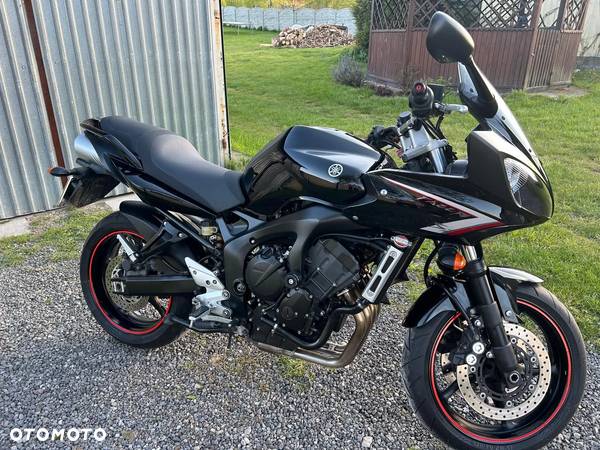 Yamaha FZ6 - 2