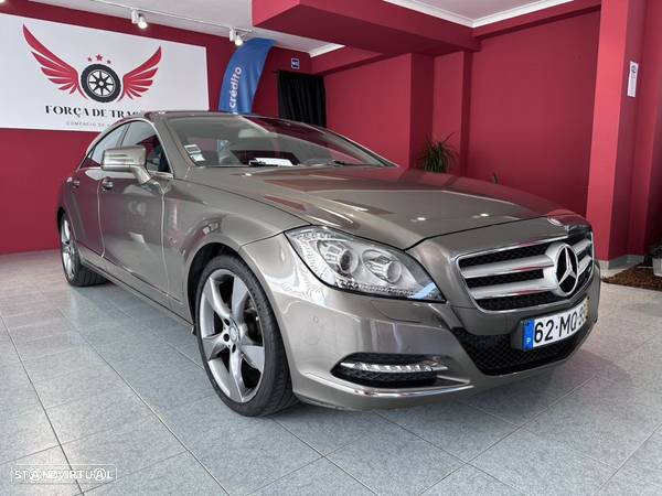 Mercedes-Benz CLS 250 CDI DPF BlueEFFICIENCY 7G-TRONIC - 22