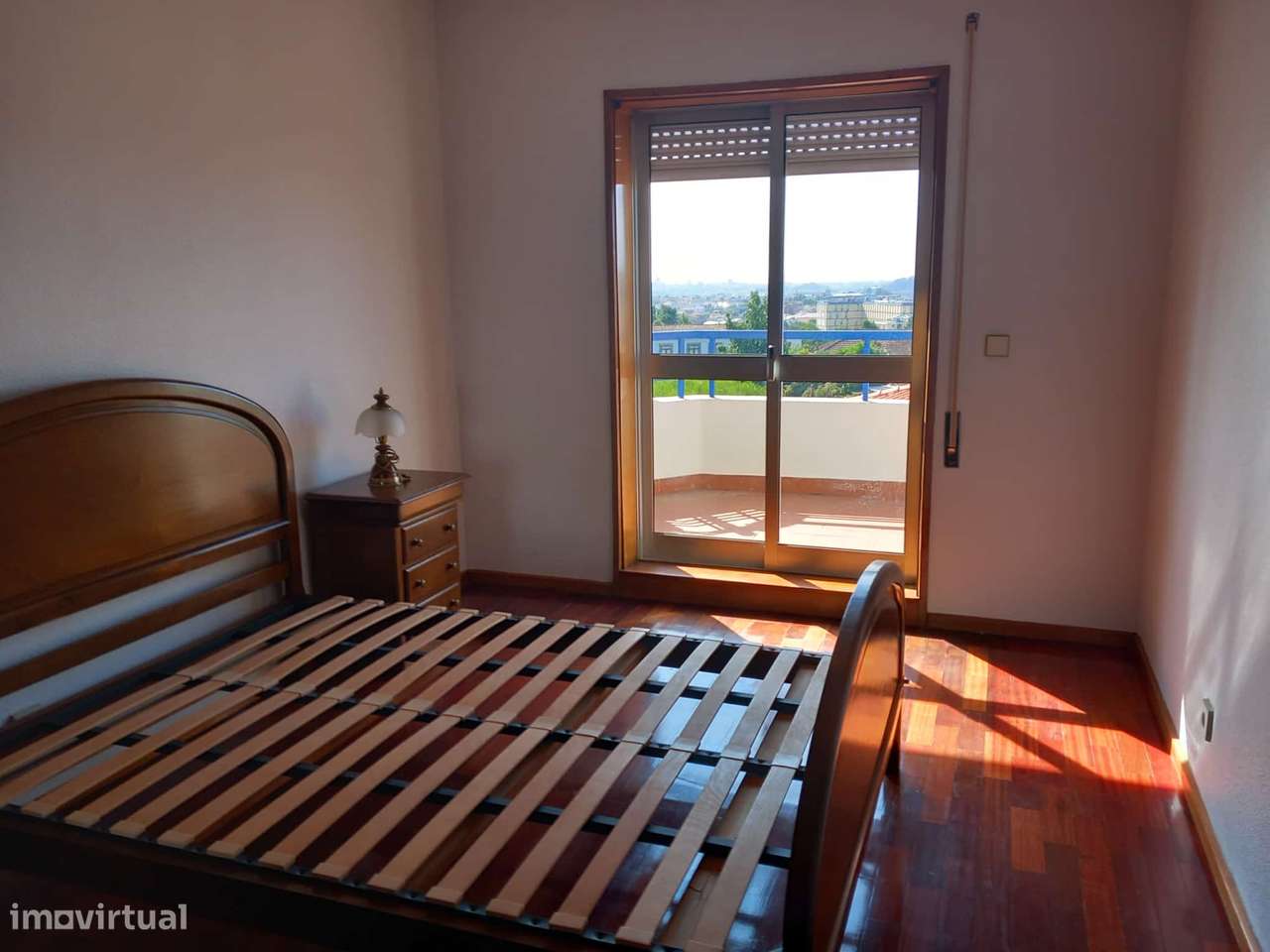 Comprar  Apartamento T2 Dúplex Centro de Gondomar-15