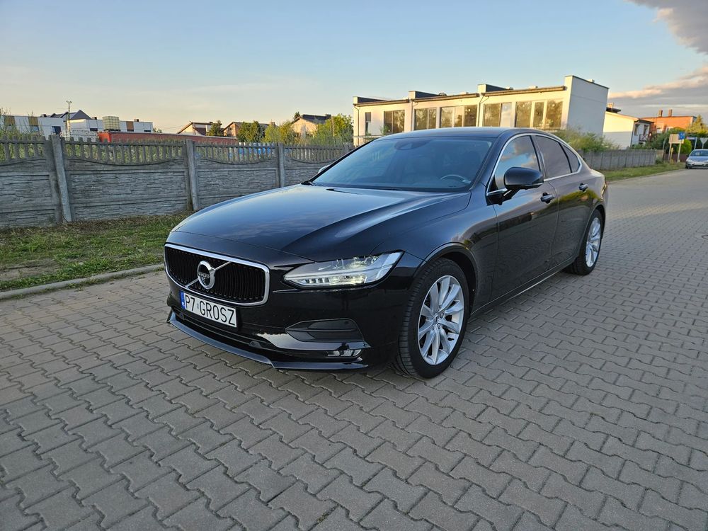 Volvo S90 D4 Geartronic Momentum 2020