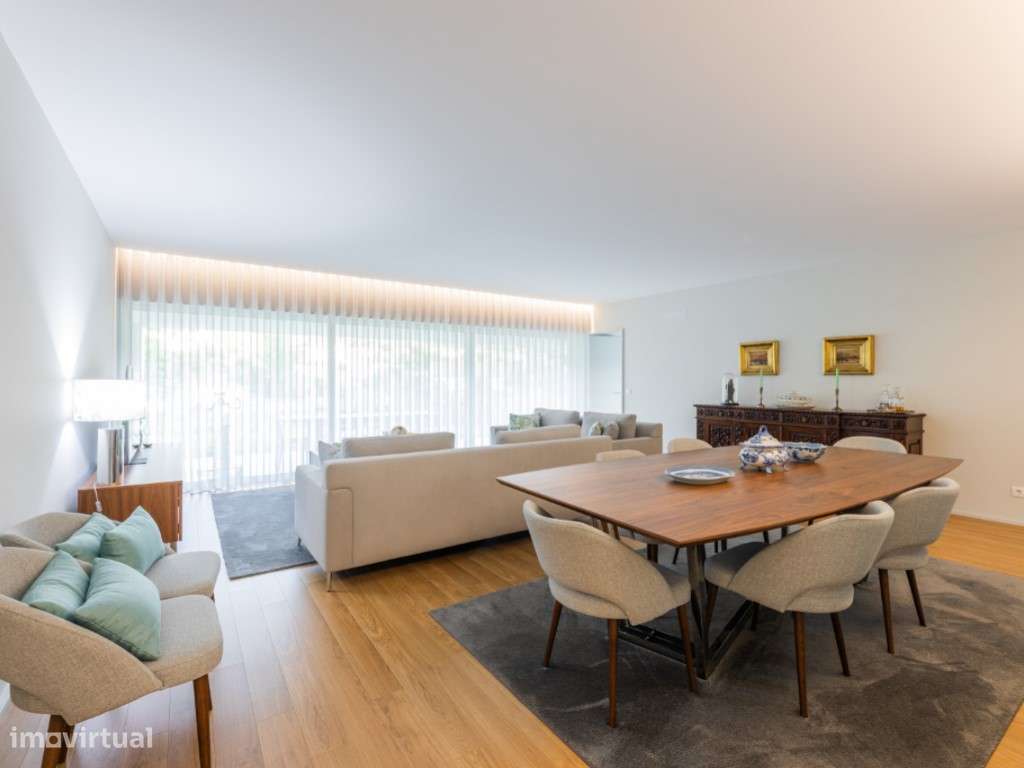 Oferta da Escritura. Moradia individual térrea T4+escritório, em Sã... - Grande imagem: 4/53