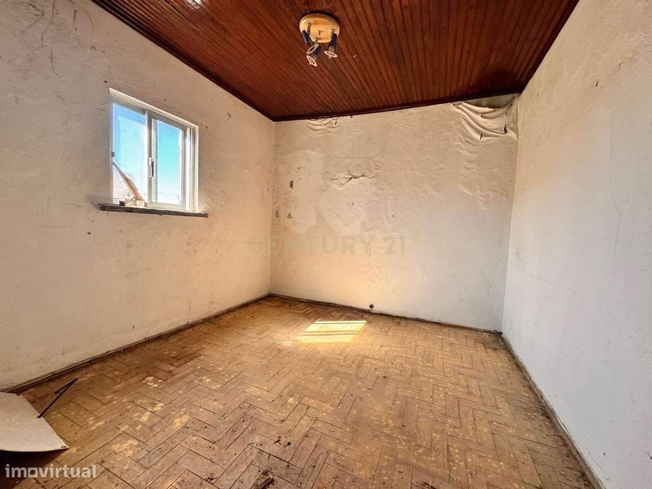 Moradia para venda em Soltaria -São Pedro da Cadeira-11