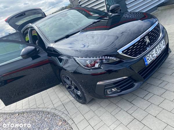 Peugeot 308 1.2 PureTech GT S&S EAT8 - 1