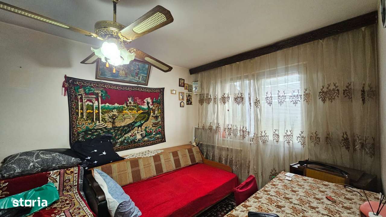 Apartament 2 camere, etaj 3,  Cartier Aviatiei 39.900 Euro-2