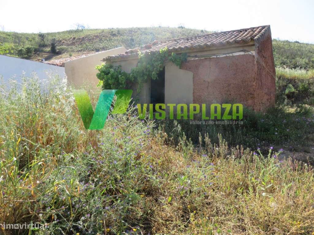 Terreno Misto com ruína , Laranjeira - Alferce- Monchique. - Grande imagem: 5/25