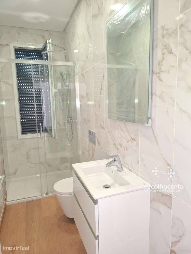 Moradia Térrea T4 Nova com Piscina Brejos Azeitão-54