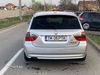 BMW Seria 3 320d - 8