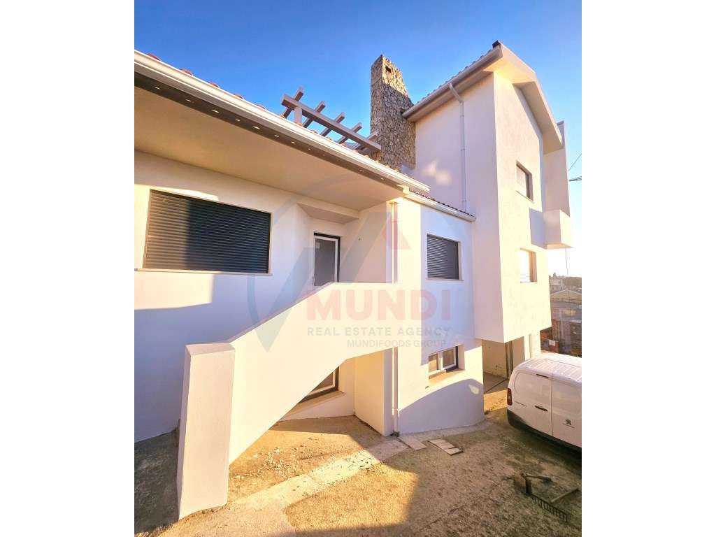 Moradia T4 em fase de acabamentos com vista para a Ria de Aveiro e ... - Grande imagem: 5/46