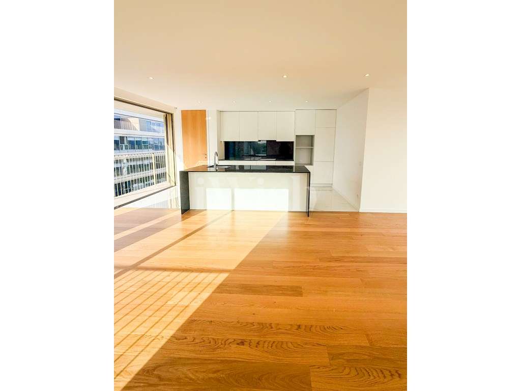 Luxury Atlantic View - Apartamento com 3 quartos e 2 lugares de gar... - Grande imagem: 3/22