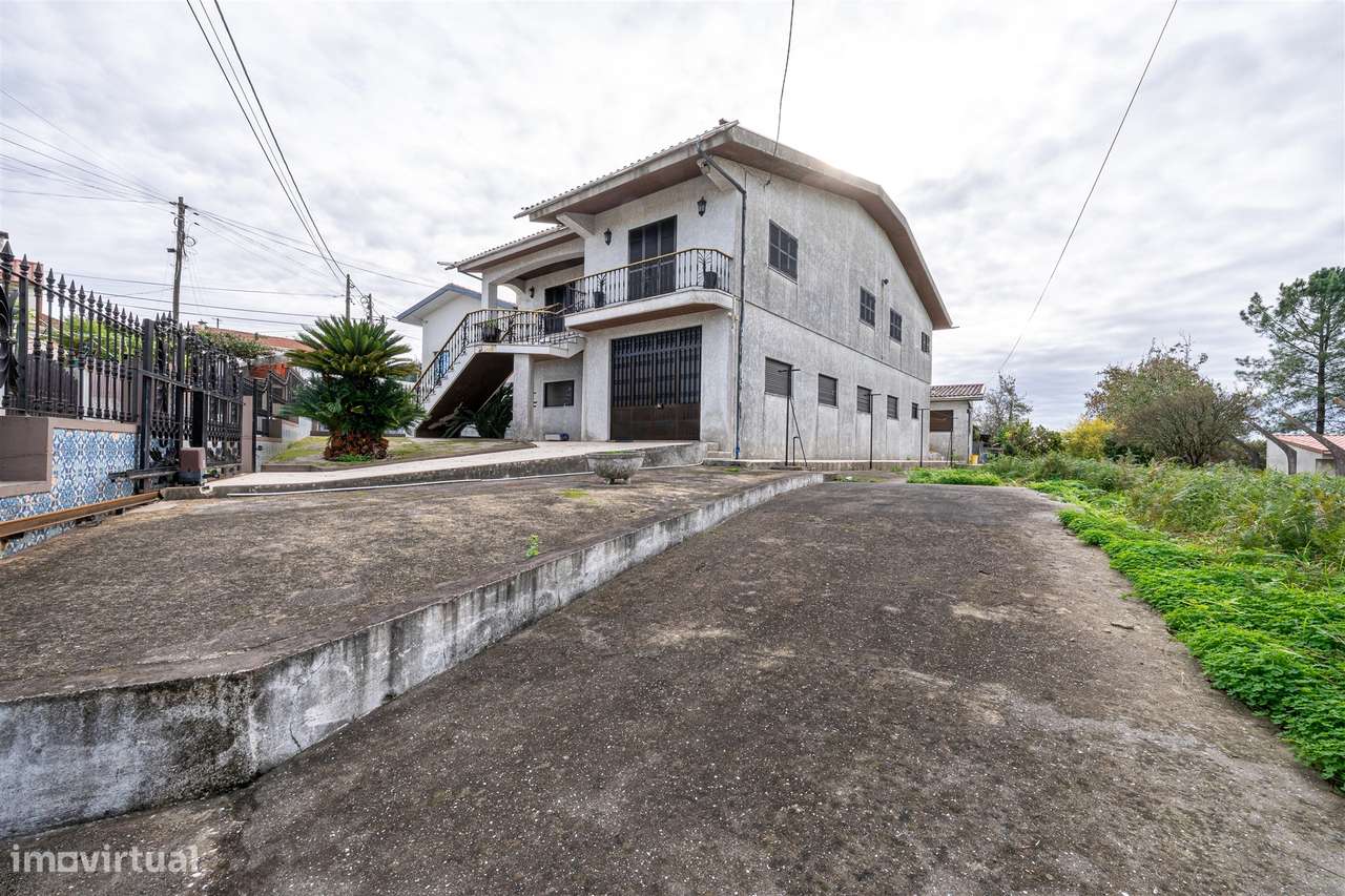 Moradia Isolada T3 Venda em Vila de Cucujães,Oliveira de Azeméis-3