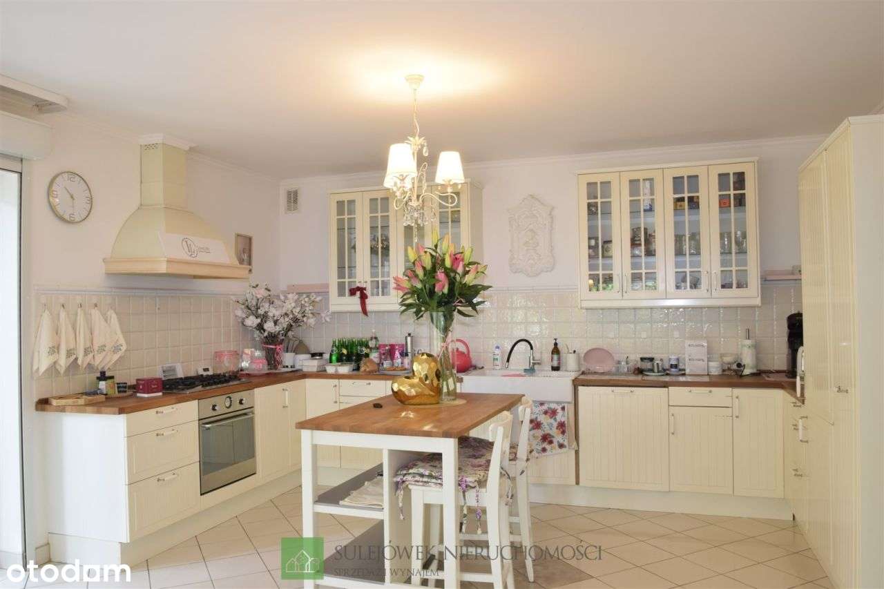 Dom, 233 m², Sulejówek-5