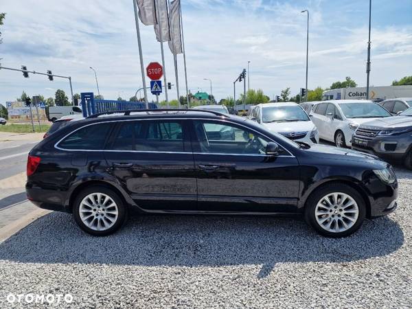 Skoda Superb 2.0 TDI Active DSG - 39