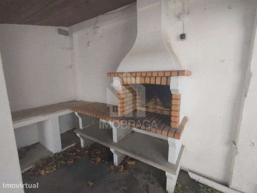 Venda Moradia Banda T5, na Golegã (Santarém)-6