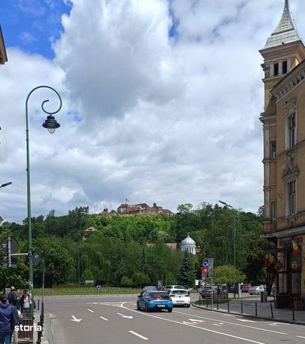 Apartament cu pod mansardabil in casa ingrijita - Piata Sfatului , Rep-2