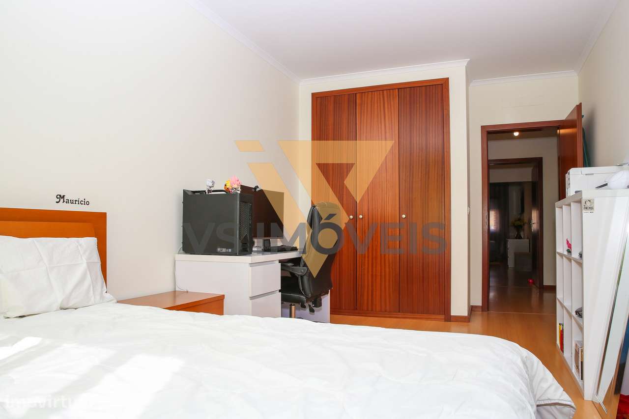 Apartamento T3 no condomínio Horta Dos Vimes em Alenquer-41