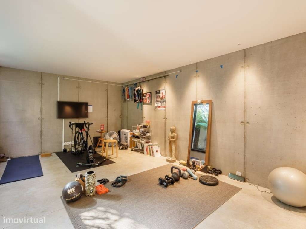 Moradia Exclusiva V4 com Piscina aquecida-51