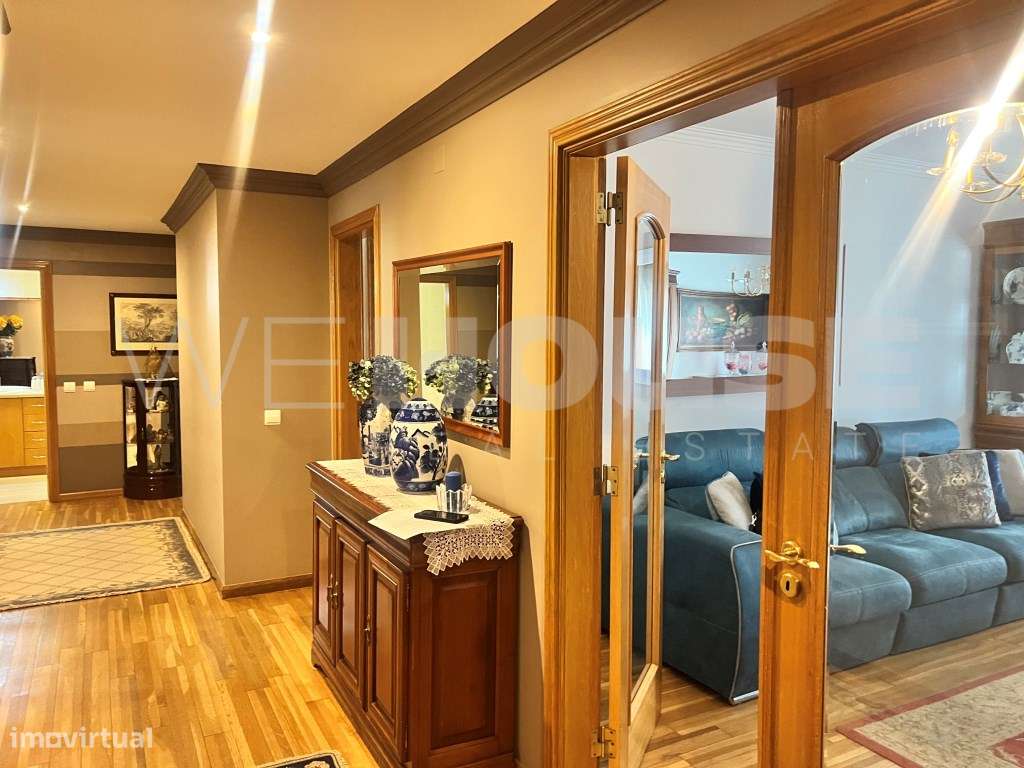 Apartamento T3 com Suíte, Aquecimento Central, Ar Condicionado elev...-19