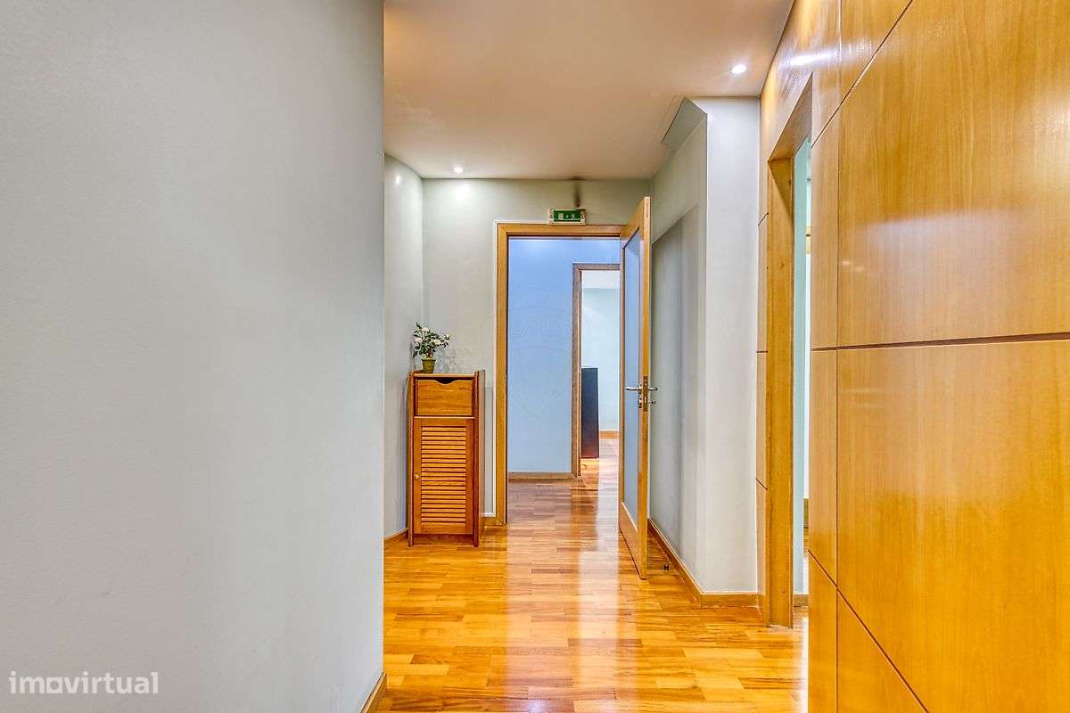 Outros - Comercial  para arrendamento - Grande imagem: 5/15