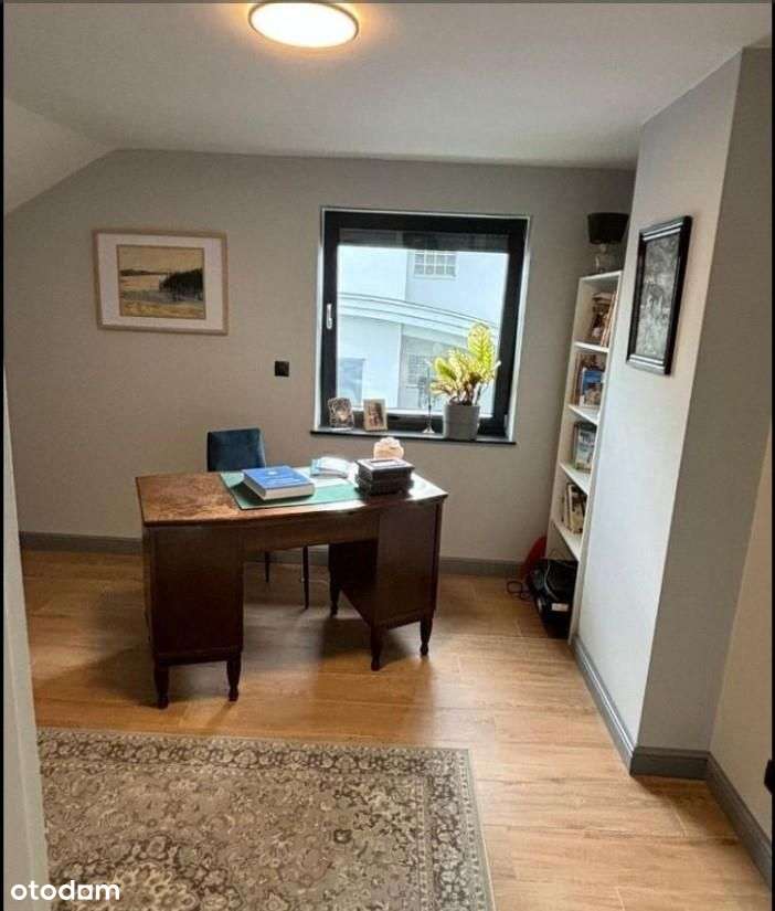 Urokliwy, nowoczesny dom 135 m2 na działce 650 m2-9