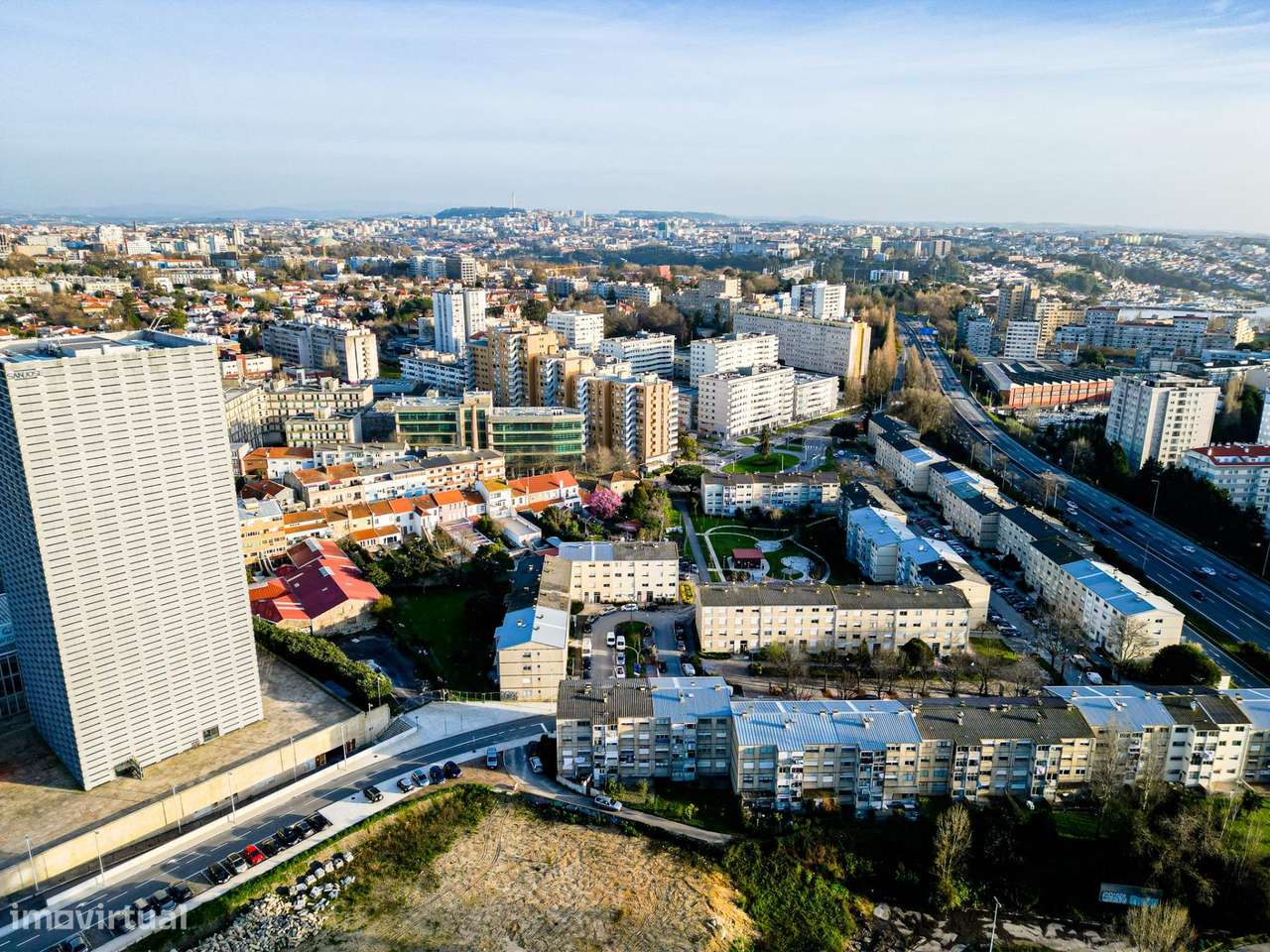 ATENÇÃO: Apto T3 remodelado Av. da Boa Vista, Bessa Leite - Porto-24