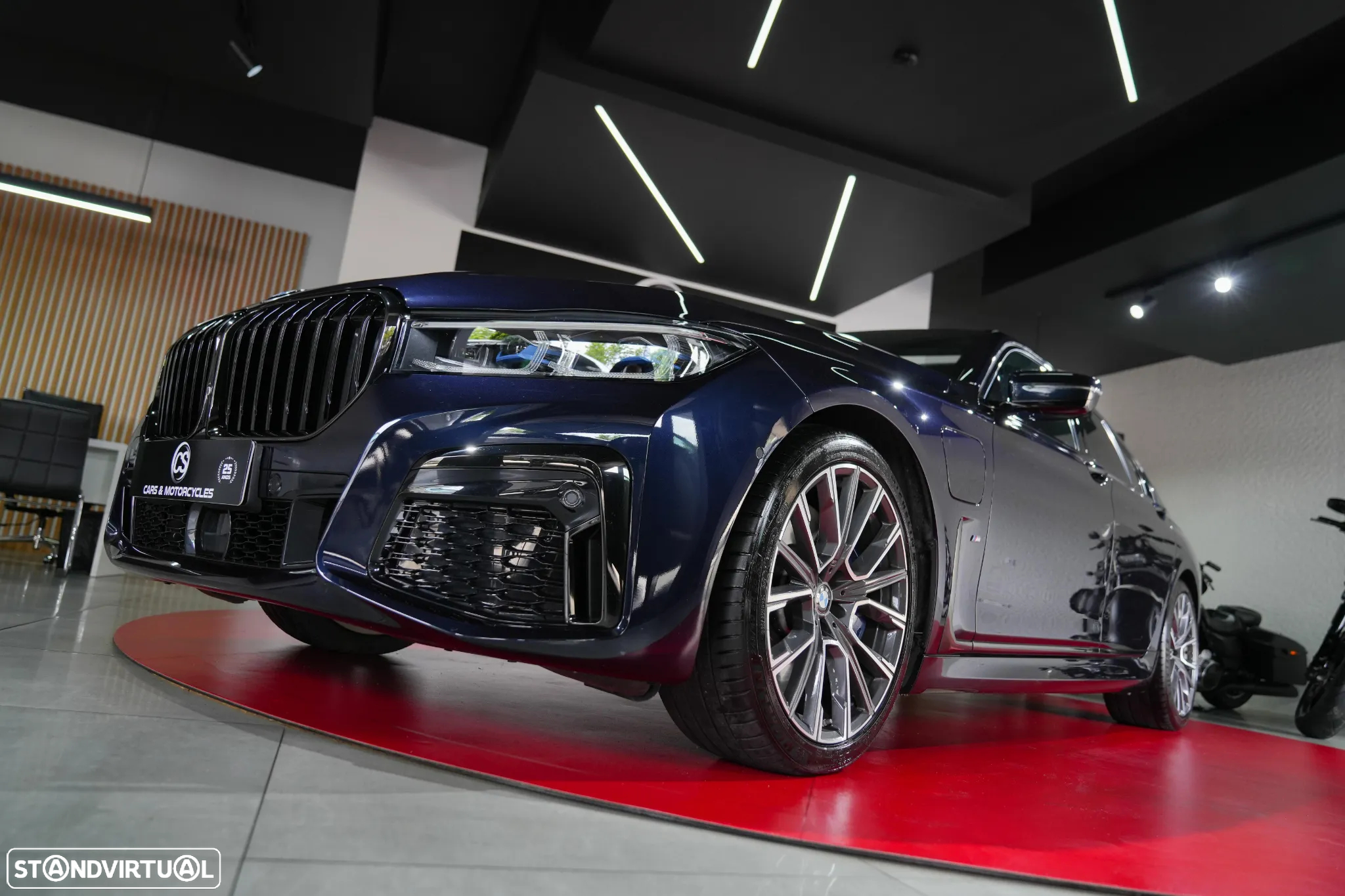 BMW 745 e iPerformance Pack M Auto - 4