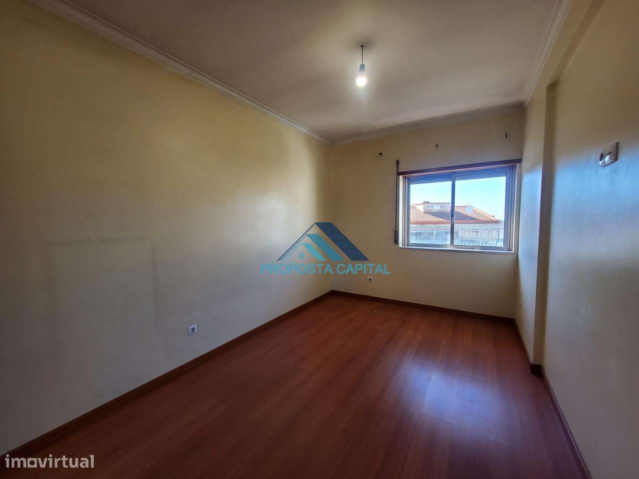 OPORTUNIDADE APARTAMENTO T2 | PENDÃO-QUELUZ-23