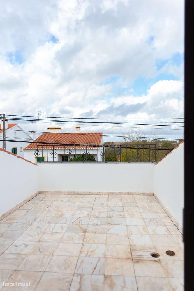 Charmosa Moradia T4 em Estremoz-29